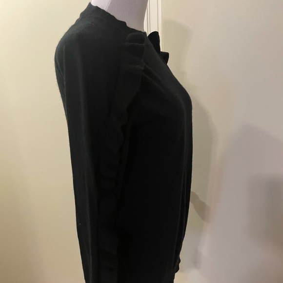 Cute Ruffle crew neck sweater - Picture 4 of 7